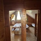 Семейный (Семейный роскошный 2х комнатный номер), Гостевой дом Море Лэнд