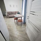 Апартаменты (Двухкомнатные апартаменты с видом на море. Монако 11), Гостевой дом Белый дом