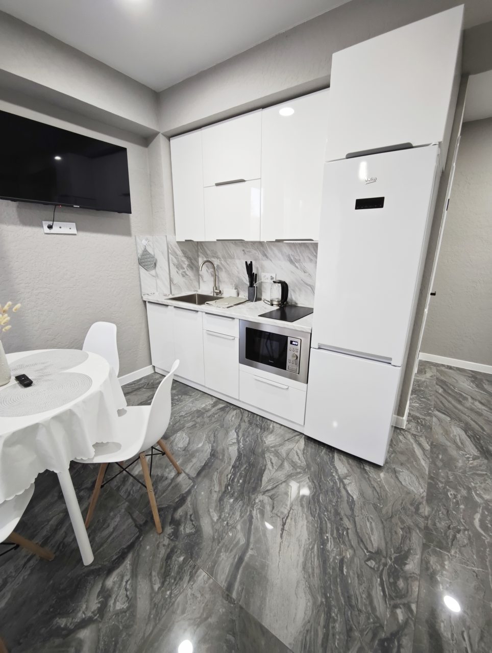 Апартаменты (Апартаменты в горах. Корпус EcoLand 26), Гостевой дом Белый дом