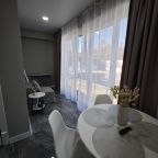 Апартаменты (Апартаменты в горах. Корпус EcoLand 26), Гостевой дом Белый дом