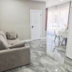 Апартаменты (Апартаменты в горах. Корпус EcoLand 26), Гостевой дом Белый дом