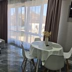 Апартаменты (Апартаменты в горах. Корпус EcoLand 26), Гостевой дом Белый дом