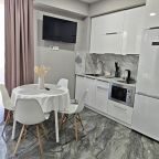 Апартаменты (Апартаменты в горах. Корпус EcoLand 26), Гостевой дом Белый дом