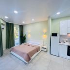 Апартаменты (Апартаменты в горах. Ecoland 27), Гостевой дом Белый дом
