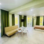 Апартаменты (Апартаменты в горах. Ecoland 27), Гостевой дом Белый дом
