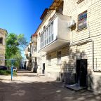 Апартаменты (Рядом с Владимирским собором, тихо, чистый воздух), Апартаменты Советская