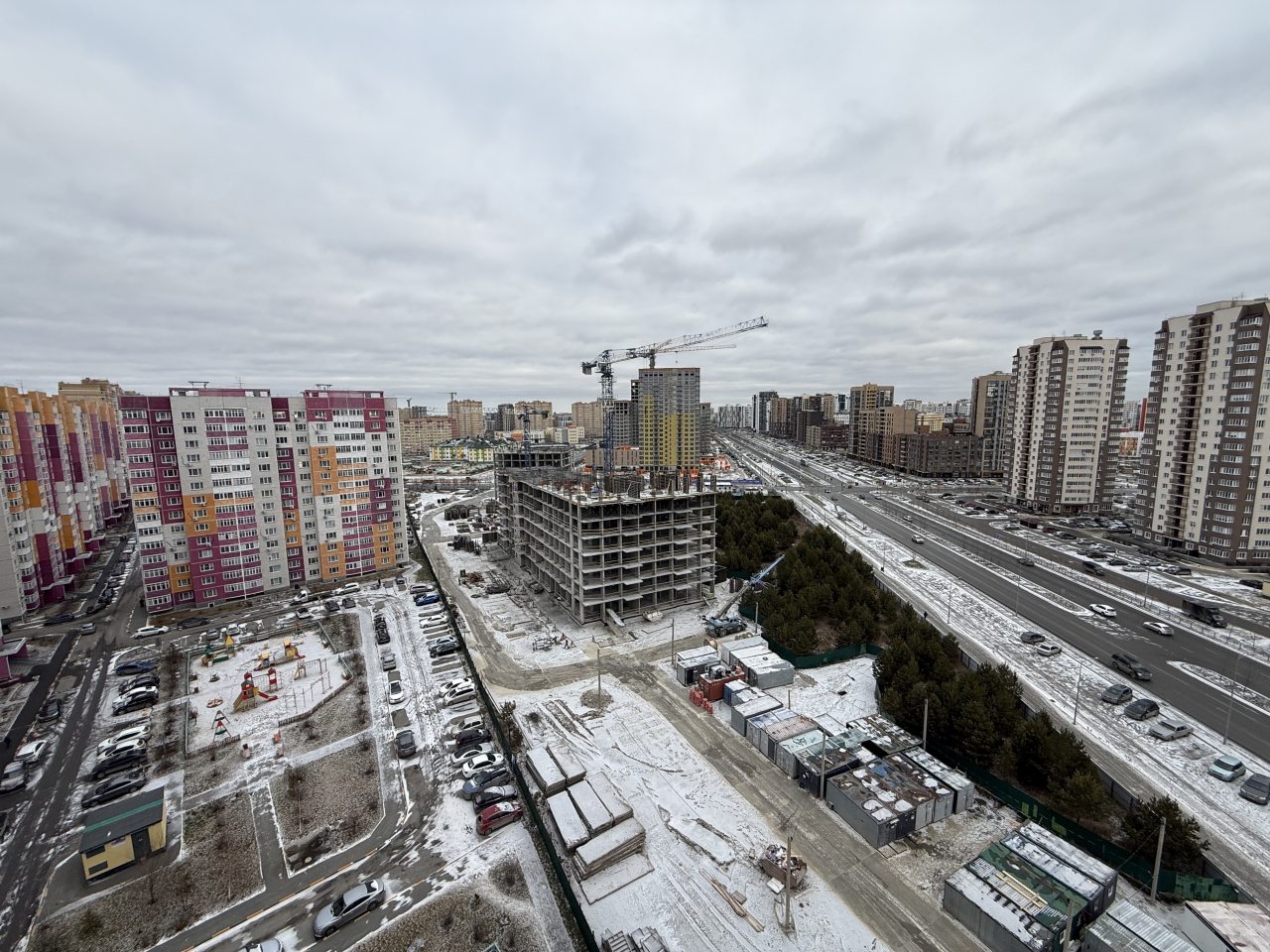 Шестиместный, Апартаменты в ЖК Комарово в центре Тюменской Слободы