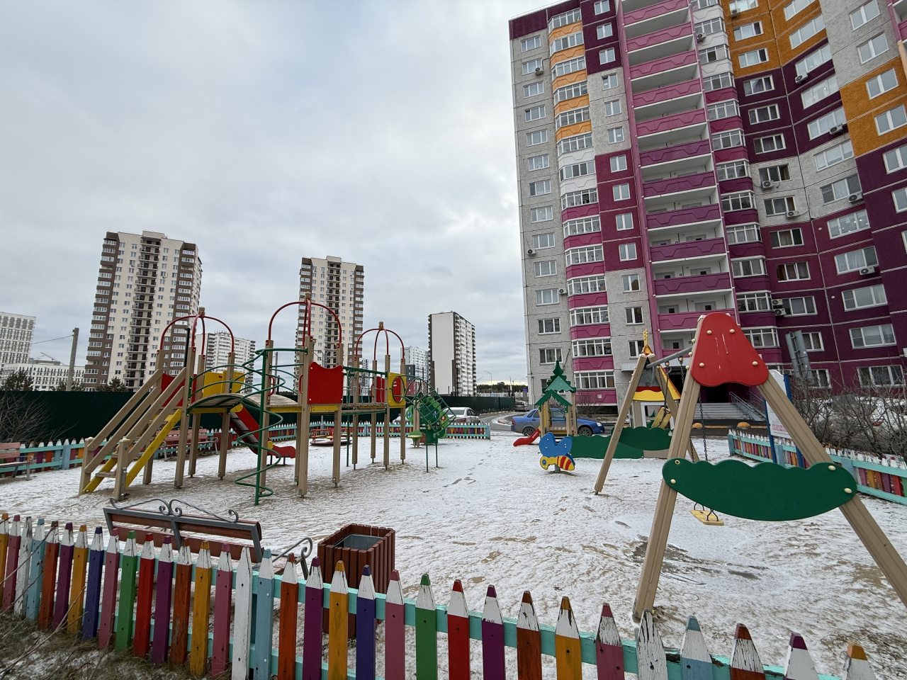 Шестиместный, Апартаменты в ЖК Комарово в центре Тюменской Слободы