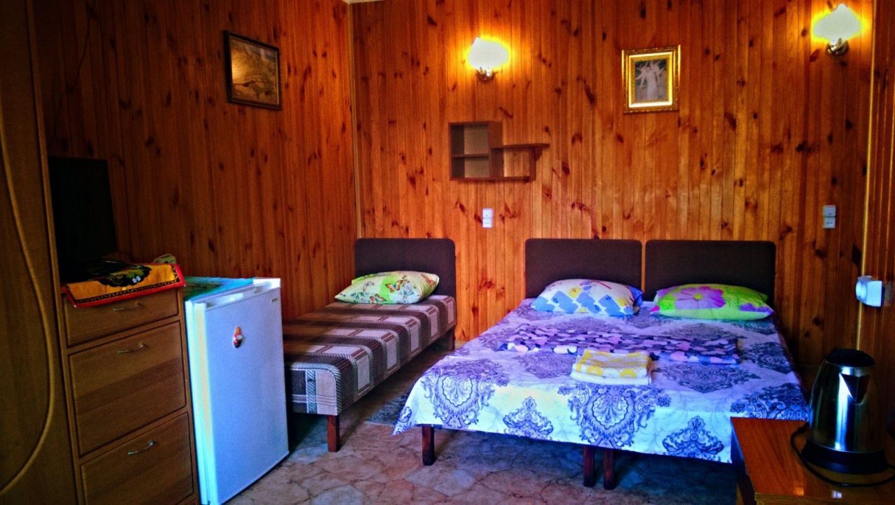 Четырехместный (Стандартный с балконом), Мини-отель Амодей