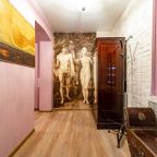 Апартаменты (У сада Дружбы), Апартаменты 3-х комнатные на Моховой 14