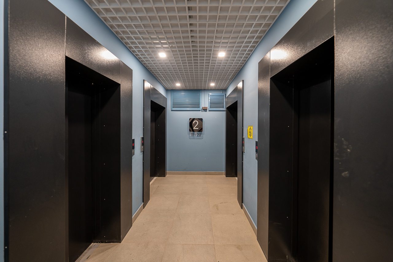 Квартира (Inndays на Аркадия Шипунова, д.10), Апартаменты Inndays на Аркадия Шипунова 10
