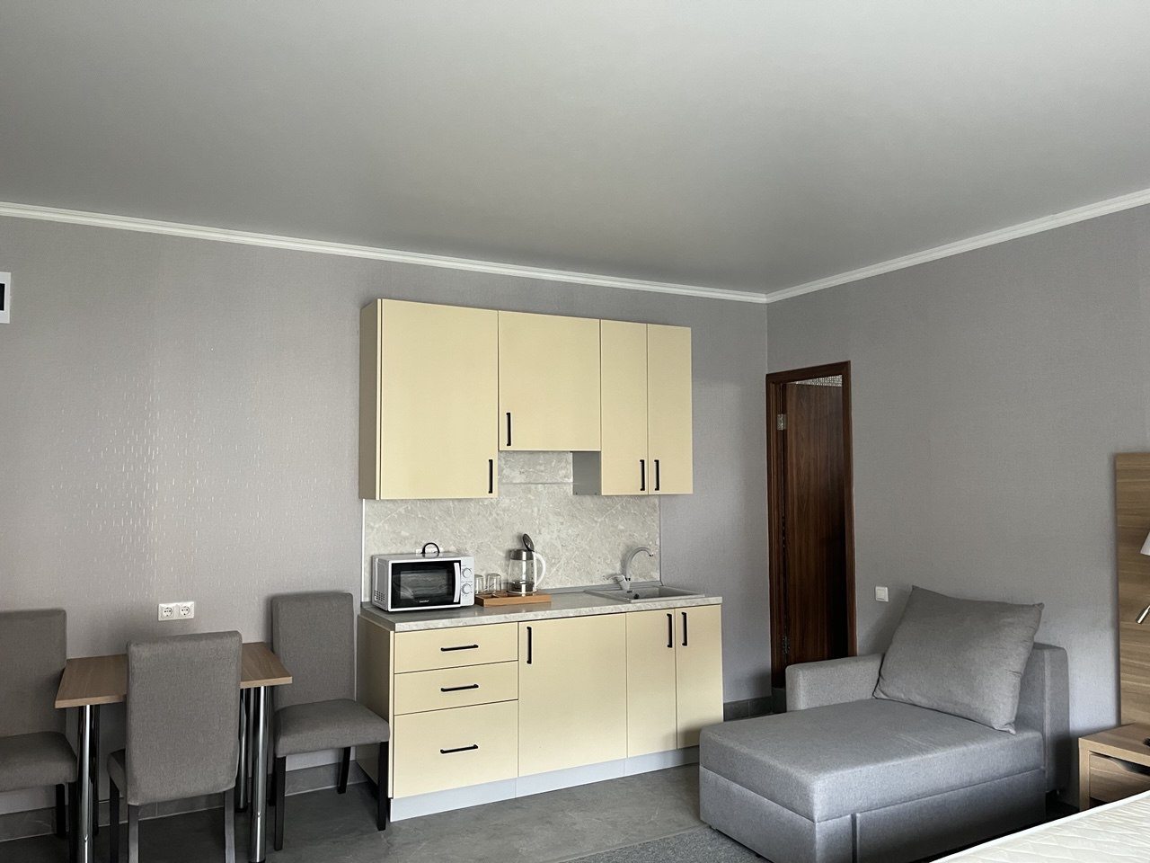Апартаменты (В335), Апартаменты Головинка