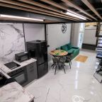 Апартаменты (На Московской 34 (19)), Апартаменты Hedonism Aparts на Московской 34