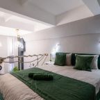 Апартаменты (На Московской 34 (14)), Апартаменты Hedonism Aparts на Московской 34