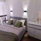 Апартаменты (На Московской 34 (17)), Апартаменты Hedonism Aparts на Московской 34