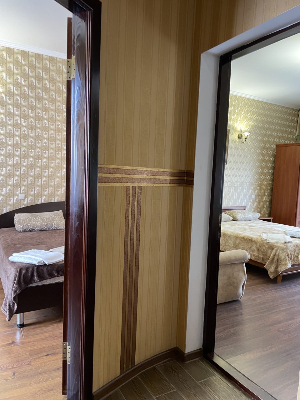 Полулюкс (Четырехместный 2-х комнатный), Гостиница Александрия