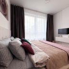Апартаменты (На Варшавском шоссе), Апартаменты Happy House на Варшаском