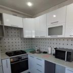 Полулюкс (Стандарт), Апартаменты 3-комнатные на Ленина 131