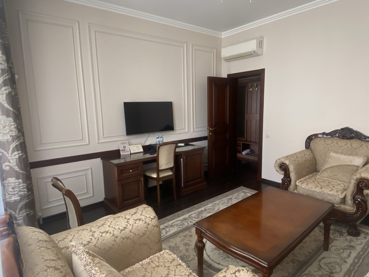 Делюкс (Апартаменты), Мини-отель Флорентина