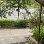 Квартира (Уютная студия для одного человека в районе улицы Баляева), Хостел На Ивановской