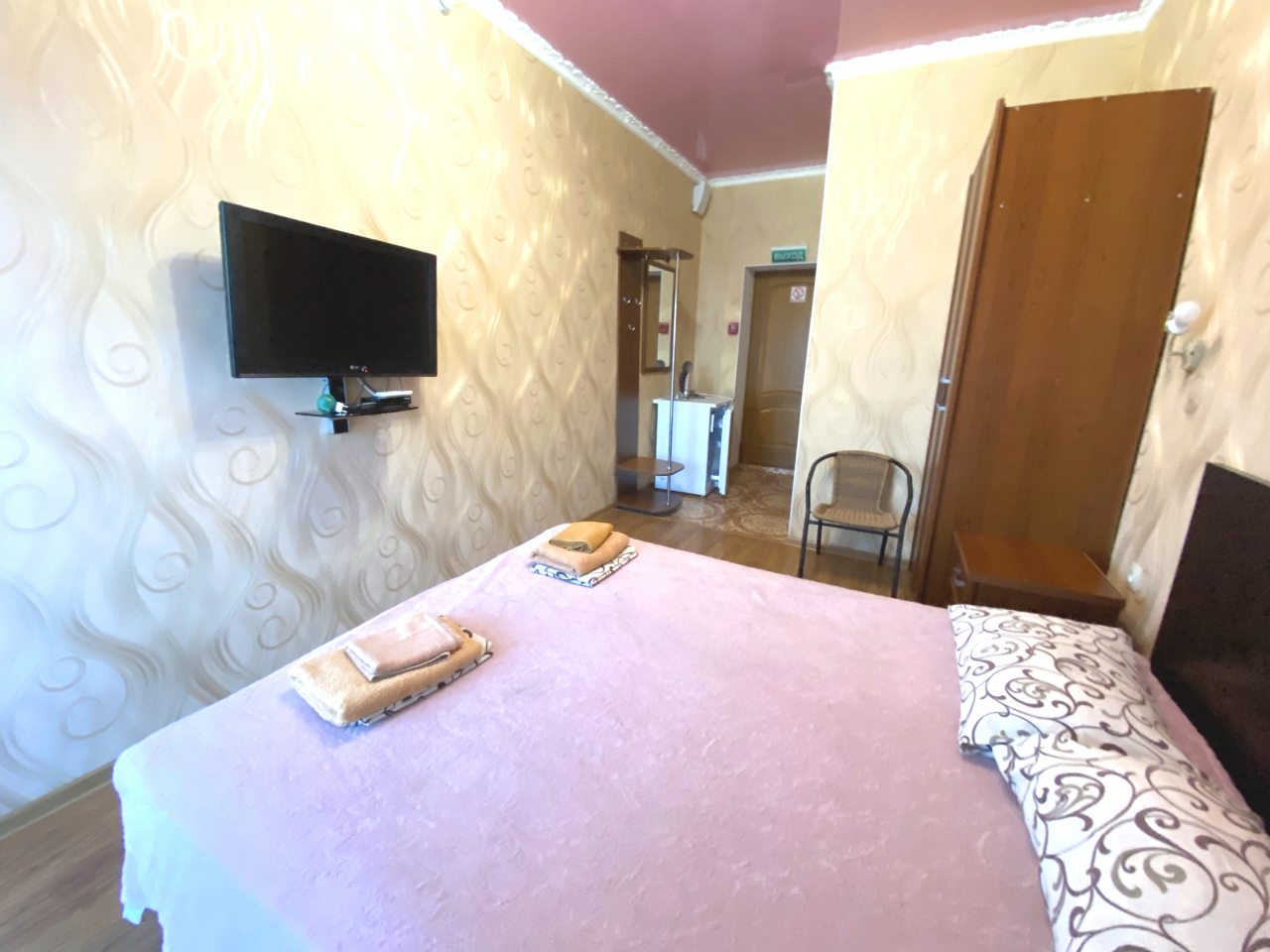 Двухместный (Комфорт с Балконом), Отель Лазурный Берег