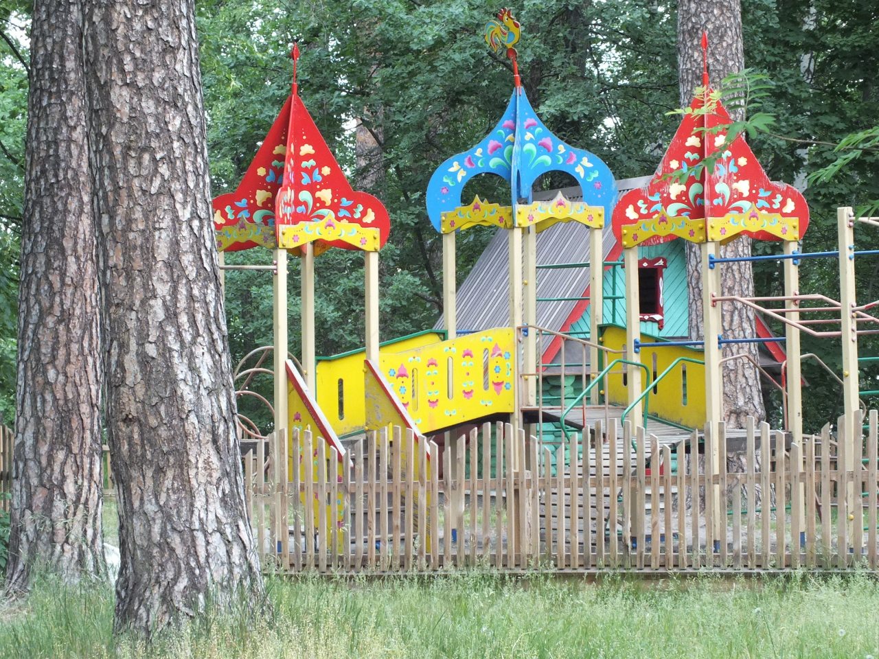 Трёхместный и более (Трехместный деревянный домик), Дом отдыха Прибрежный