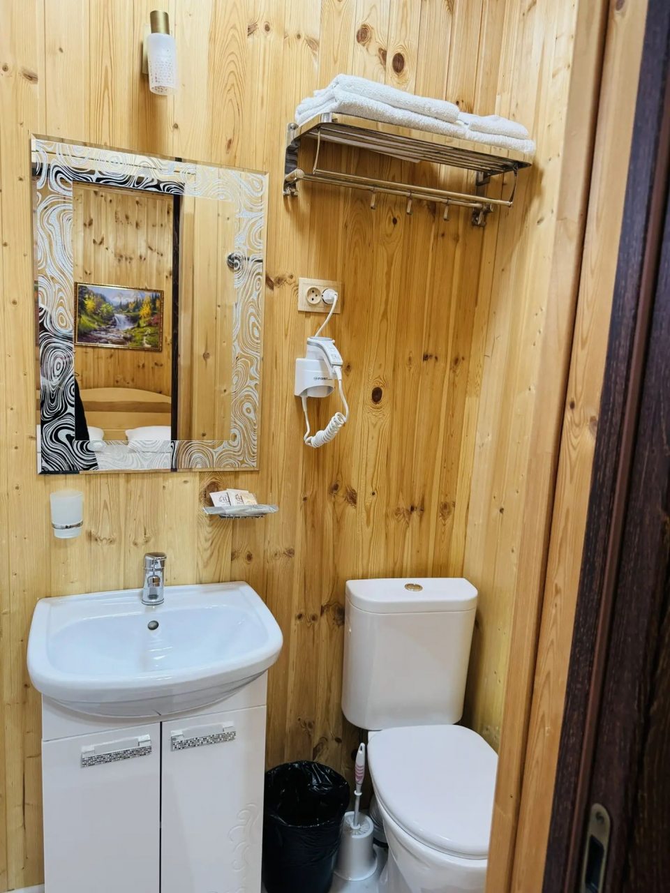 Трехместный (Номер), База отдыха Вертикаль