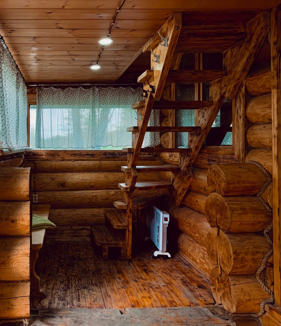 Дом (Домики у лесного озера), База отдыха ГОРА КАНТРИ КЛАБ