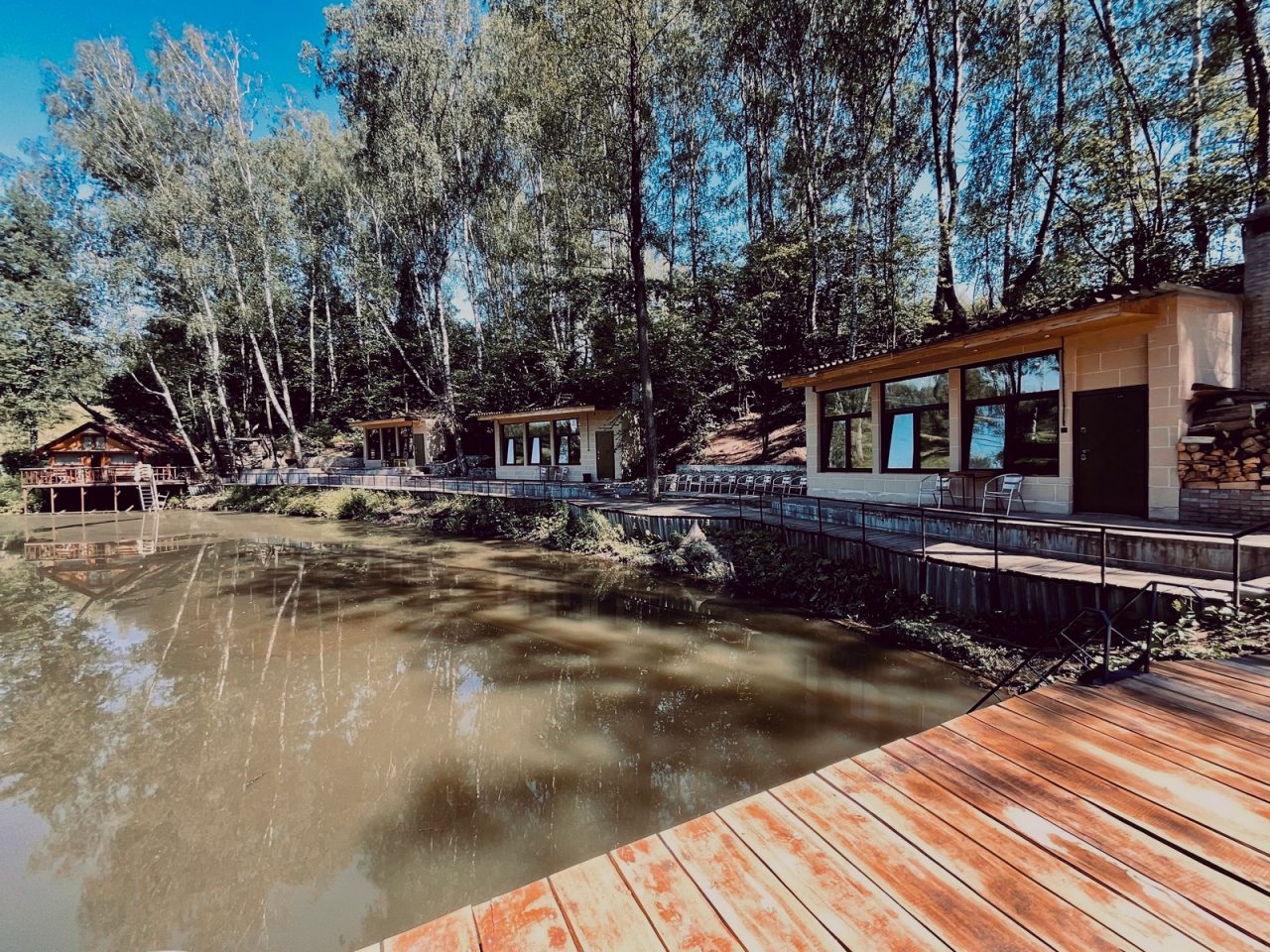 Дом (Домики у лесного озера), База отдыха ГОРА КАНТРИ КЛАБ