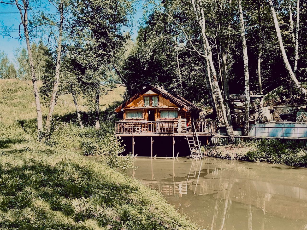 Дом (Домики у лесного озера), База отдыха ГОРА КАНТРИ КЛАБ