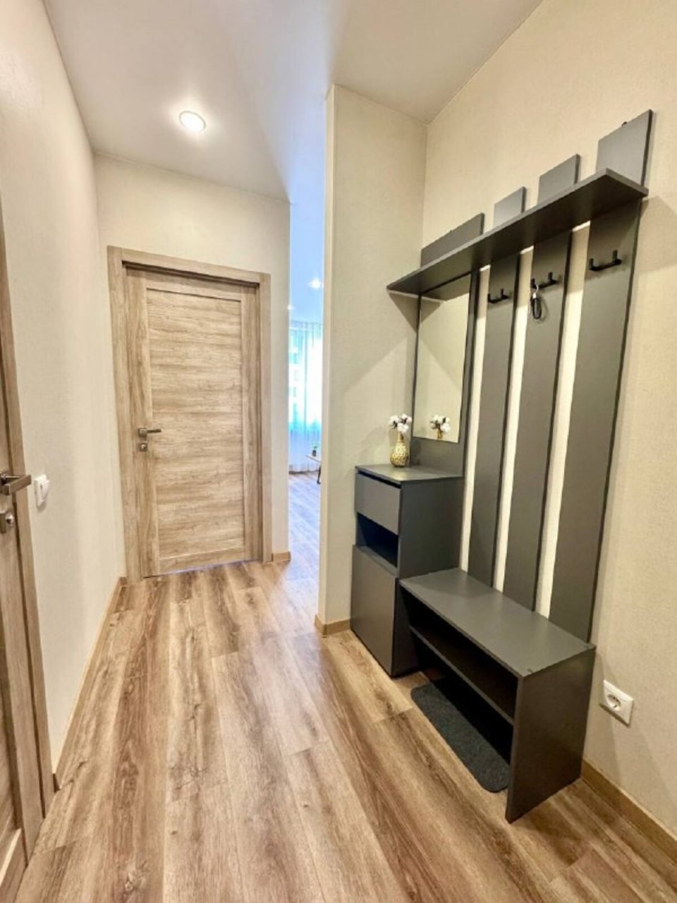 Квартира (Евродвушка Валенсия), Апартаменты Life Apartments Валенсия