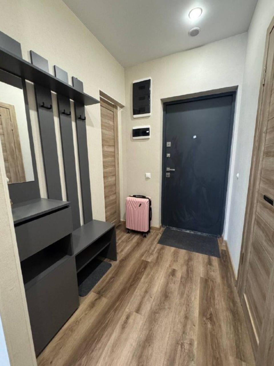 Квартира (Евродвушка Валенсия), Апартаменты Life Apartments Валенсия