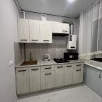 Квартира, Апартаменты 3-комнатная квартира в тихом районе