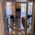 Квартира (Аквамарин), Апартаменты Аквамарин