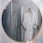 Трёхместный и более (ЛЮКС или Семейный номер), Отель АЛМЕРА