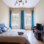 Квартира (На Садовой, 68), Апартаменты RentalSPb на Садовой 68