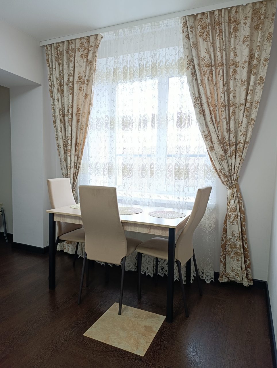 Апартаменты (Атмосфера), Апартаменты Атмосфера на Вильвенской