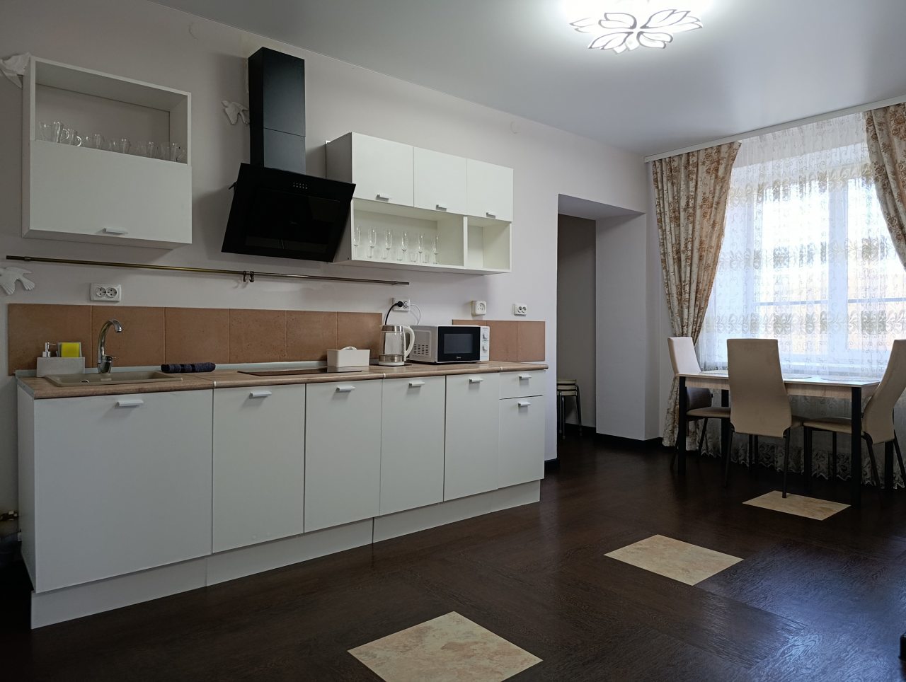 Апартаменты (Атмосфера), Апартаменты Атмосфера на Вильвенской