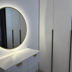 Апартаменты (В самом сердце города, где фитнес всегда под рукой), Апартаменты Стильные в центре города со спортзалом