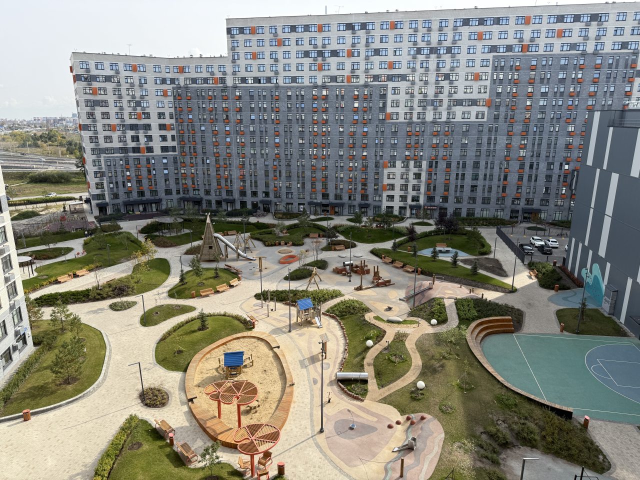 Четырехместный (Апартамент Лилия на Московском тракте), Апартаменты Лилия на Московском тракте