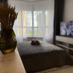 Двухместный (Апартаменты Енисей с видом на реку), Апартаменты Золотое сечение ДеЛюкс