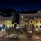 Квартира (Таврический), Апартаменты С камином в центре Питера Сети апартаментов Здесь