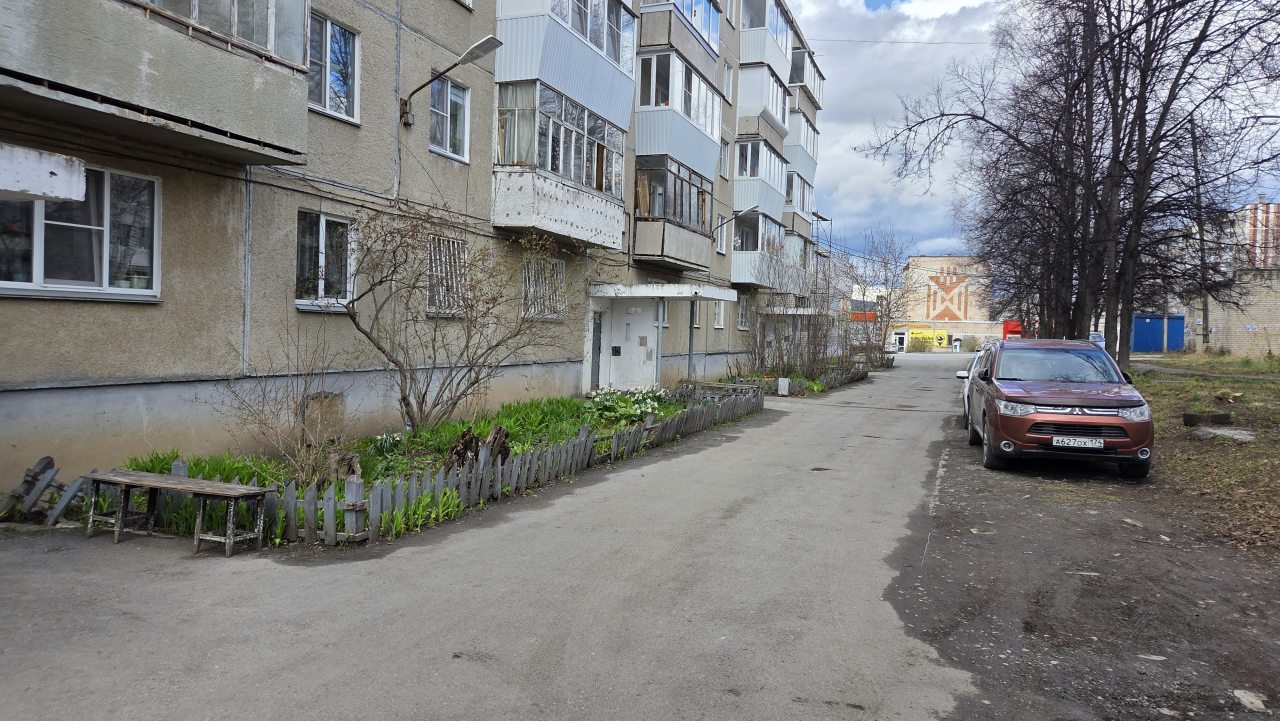 Квартира (Студия Профсоюзов 12), Апартаменты Студия Профсоюзов 12