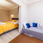 Люкс (Семейный с видом на город), Апартаменты Sun City Apartments на Виноградной 2/3А