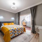 Люкс (Семейный 5 этаж), Апартаменты Sun City Apartments на Виноградной 2/3А