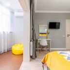 Люкс (Семейный 5 этаж), Апартаменты Sun City Apartments на Виноградной 2/3А