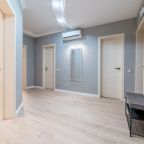 Люкс (Семейный 5 этаж), Апартаменты Sun City Apartments на Виноградной 2/3А