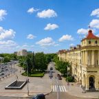 Город
