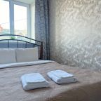 Апартаменты (OGNI Apartments. Прапорщика Комарова 31), Апартаменты OGNI Apartments Прапорщика Комарова 31