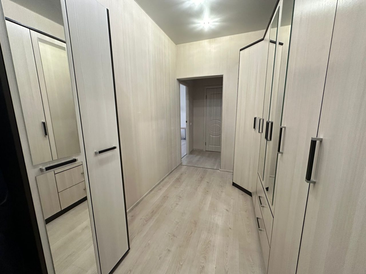 Квартира (КВАРТИРА 70), Апартаменты Тропический рай